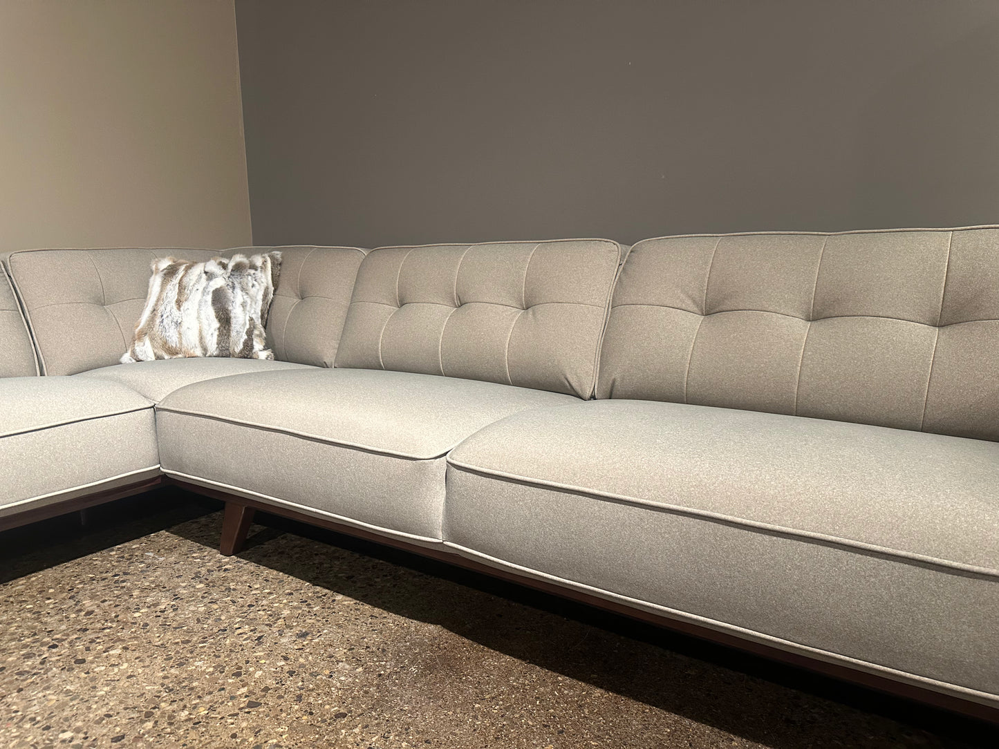 HLHF Vesper Sand Sectional - (5606) Living Furniture Store Burlington Ontario Near Me