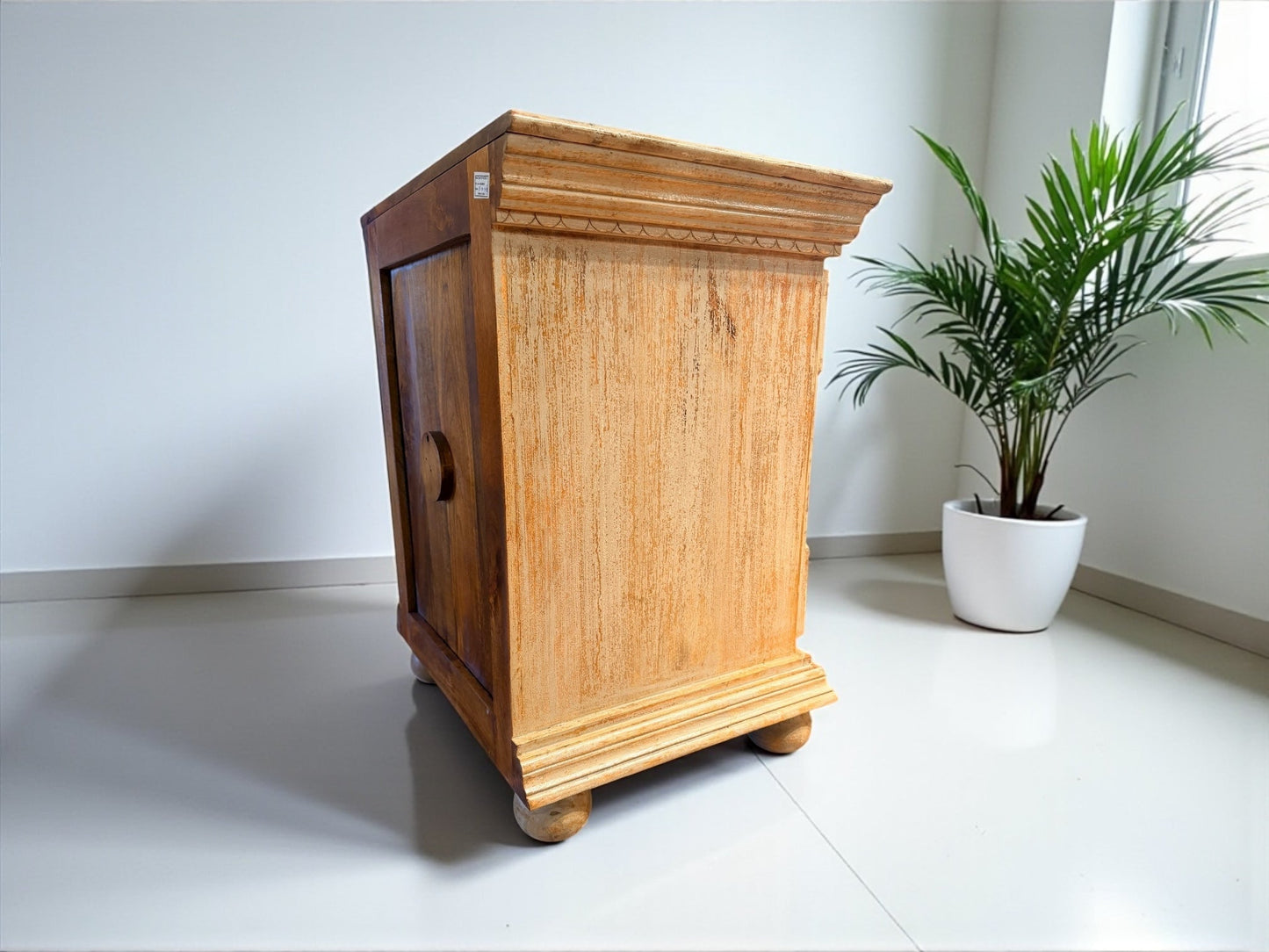 HLHF Varanasi Side Table Occasional, Sale Furniture Store Burlington Ontario Near Me