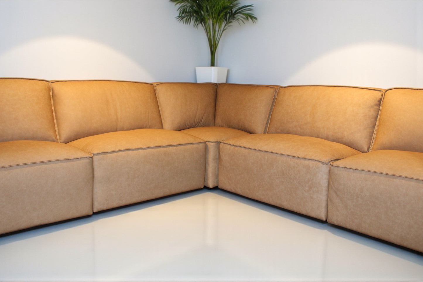 HLHF Maestro Leather Sectional Living, New Arrivals Furniture Store Burlington Ontario Near Me