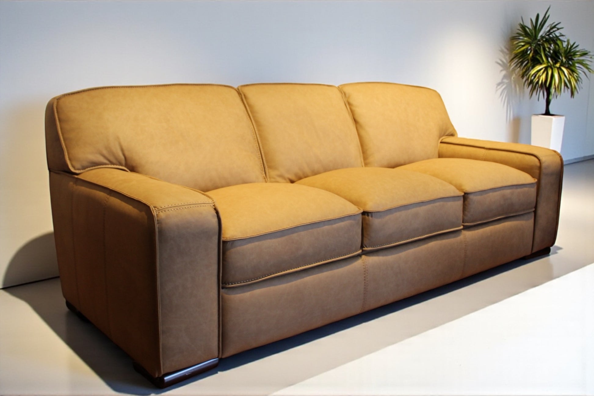 HLHF Maestro Leather Sofa Living Furniture Store Burlington Ontario Near Me