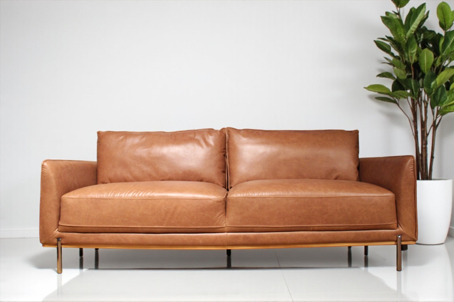 HLHF Club Leather Sofa - Whiskey Living Furniture Store Burlington Ontario Near Me