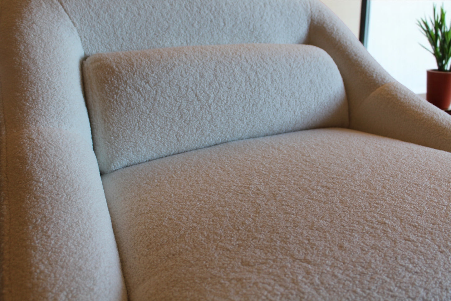 HLHF Amara Pearl Boucle Swivel Chair Accent Chairs, New Arrivals Furniture Store Burlington Ontario Near Me