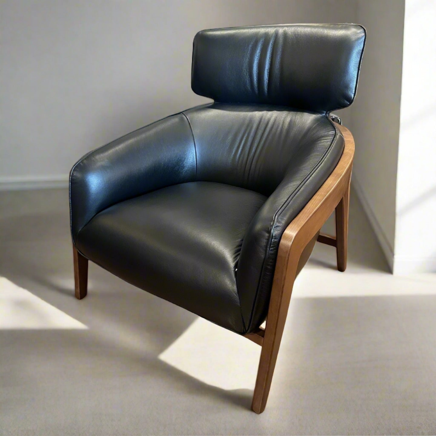 HLHF A993 Bend Leather Accent Chair - Black Accent Chairs, Living Furniture Store Burlington Ontario Near Me 