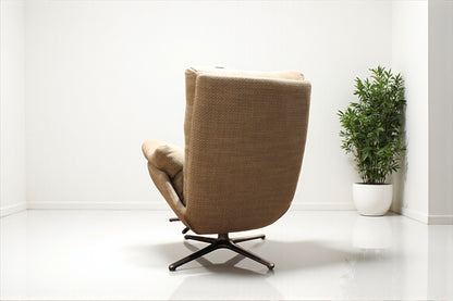 HLHF Contour Chair & Ottoman Accent Chairs Furniture Store Burlington Ontario Near Me 