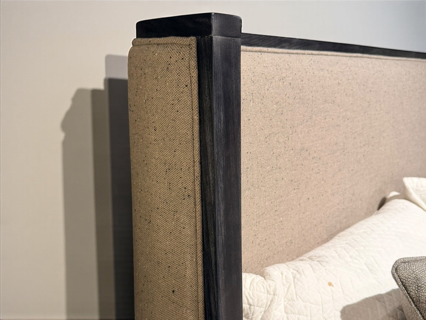 HLHF 528Q Upholstered Queen Bed Bedroom, Sale Furniture Store Burlington Ontario Near Me 