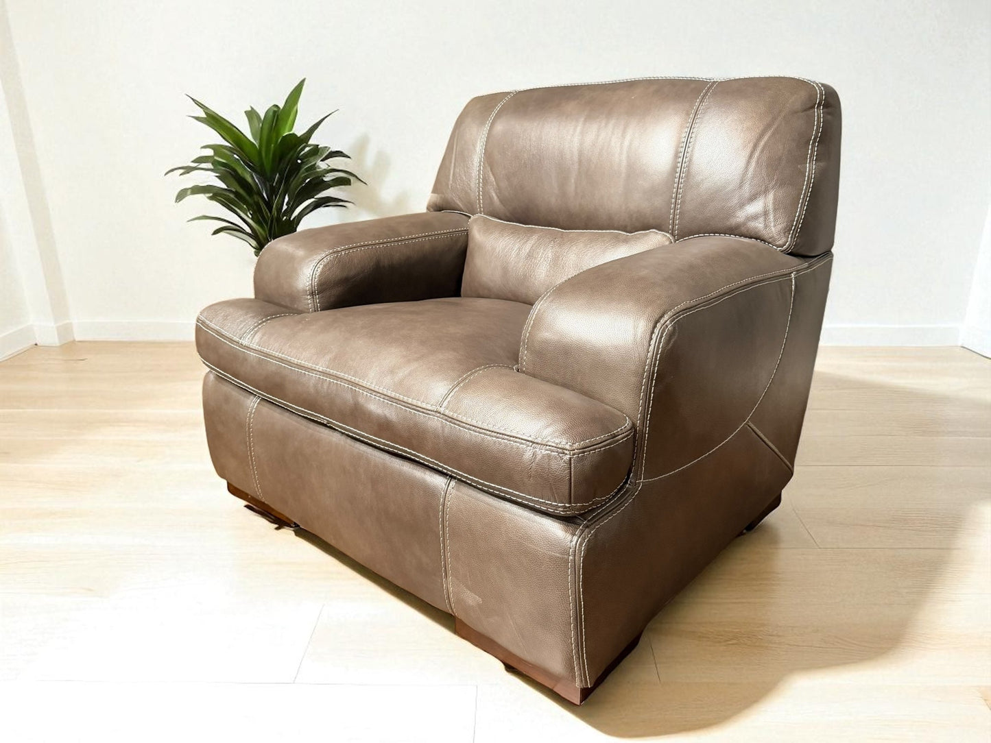 HLHF Fieri Smoke Leather Chair Accent Chairs, Living, Sale Furniture Store Burlington Ontario Near Me 