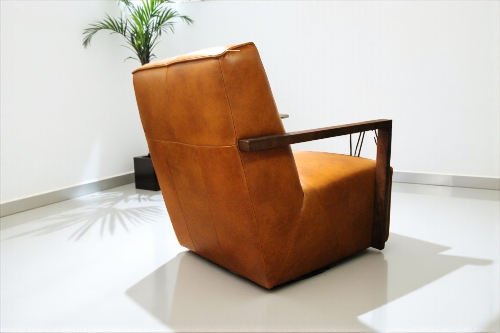 HLHF Detour Leather Glider Accent Chair - 4 Leather Options Accent Chairs Furniture Store Burlington Ontario Near Me 
