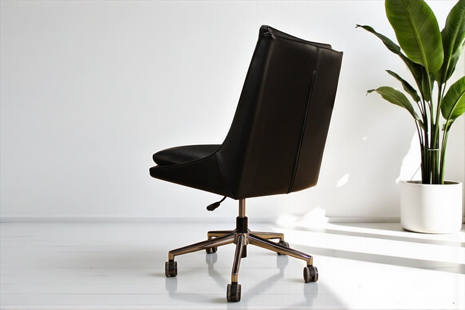 HLHF Casper Office Chair - Black & Tan Office Furniture Store Burlington Ontario Near Me 