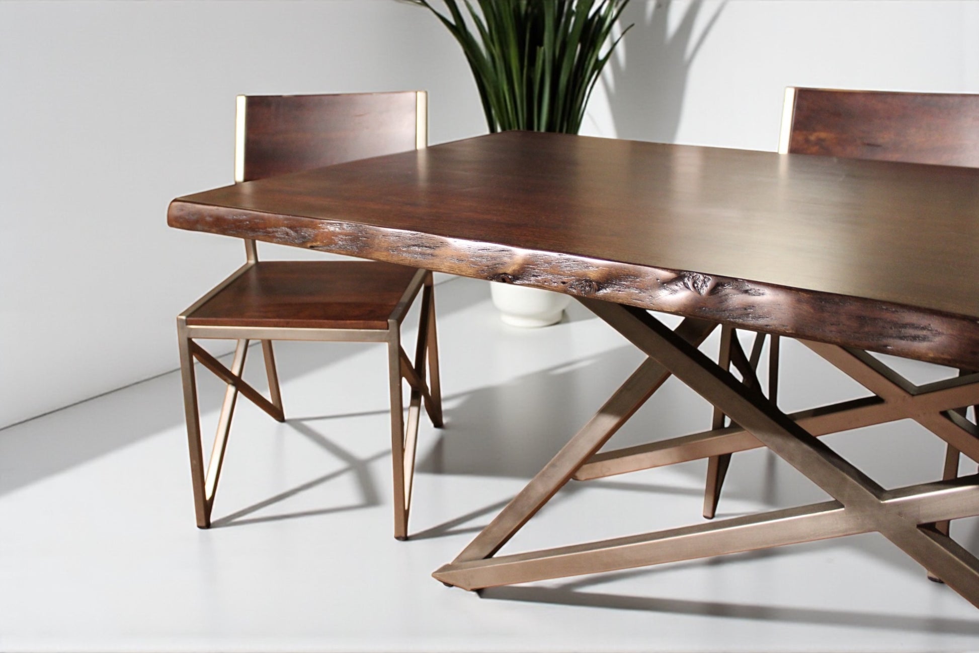 HLHF Essex Dining Set Dining Furniture Store Burlington Ontario Near Me 