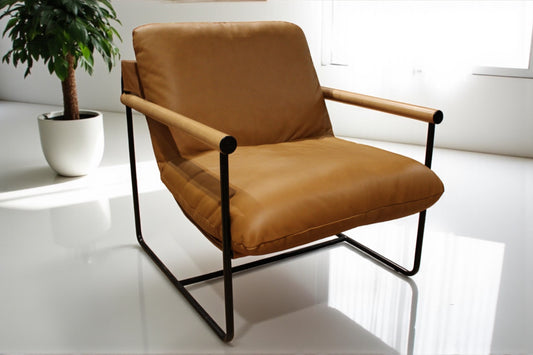 HLHF KFY2021 Launch Leather Accent Chair Accent Chairs Furniture Store Burlington Ontario Near Me 
