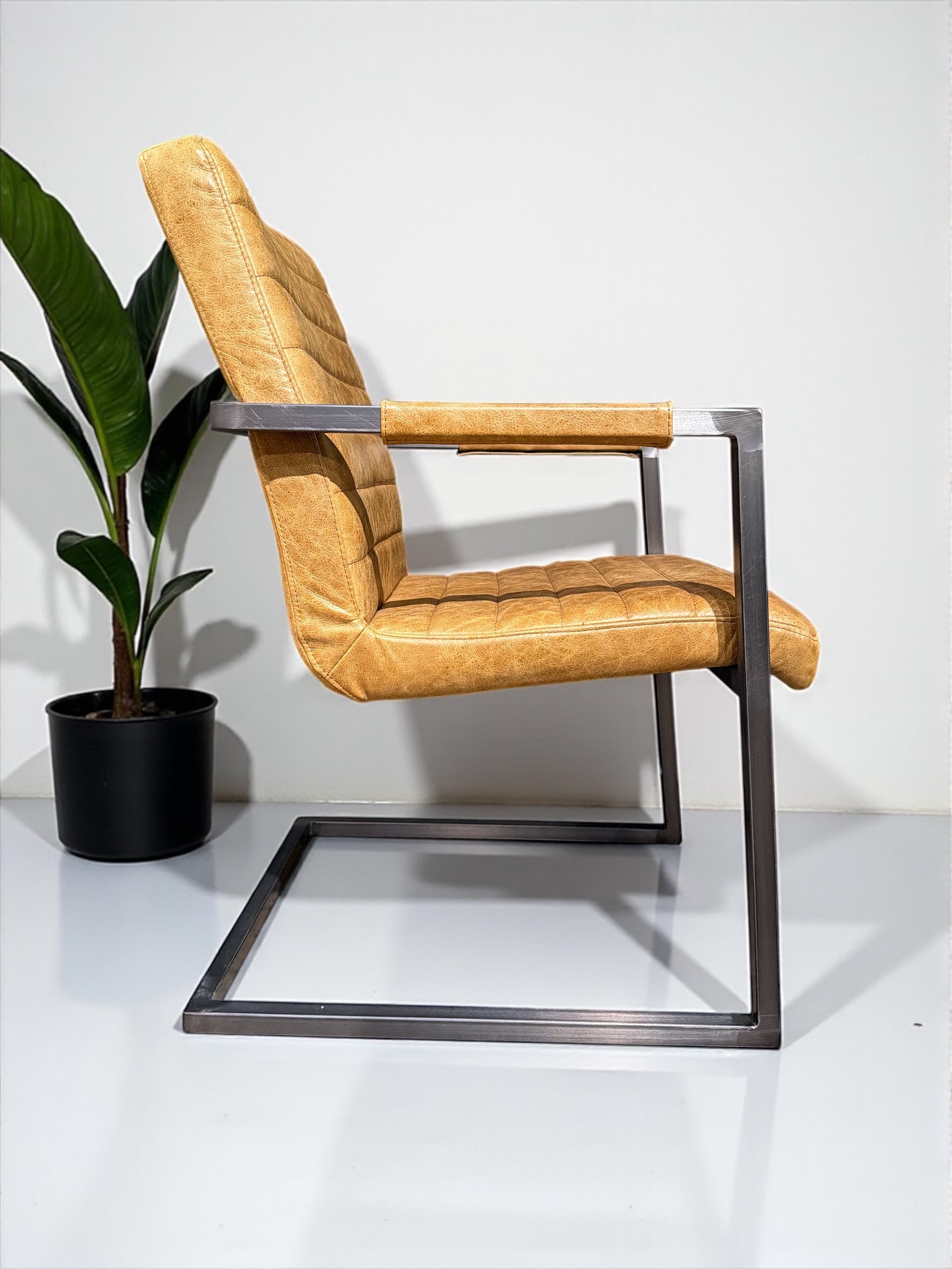 HLHF Addison Leather Arm Chair Accent Chairs, Dining Furniture Store Burlington Ontario Near Me 